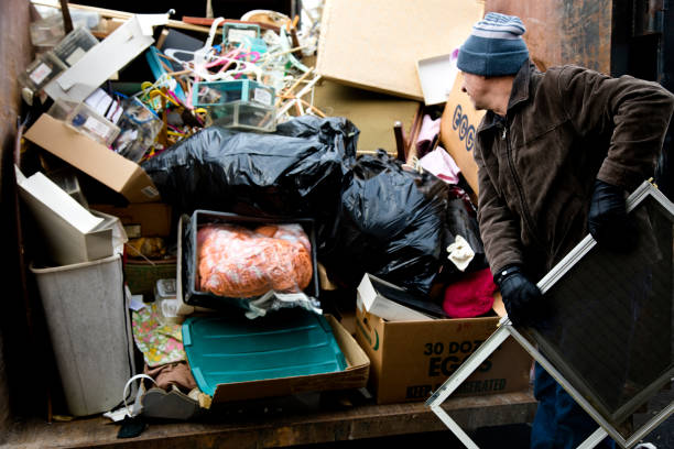 Best Commercial Cleanout Services  in Healdsburg, CA
